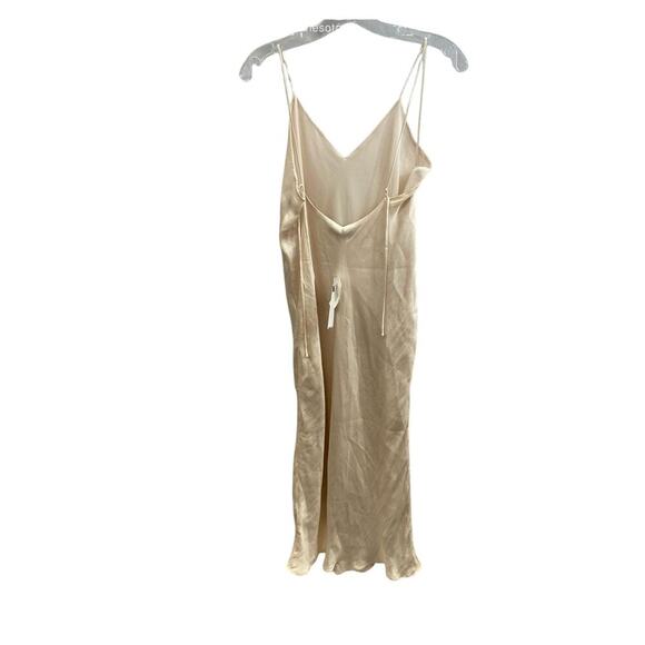 Banana Republic Champaigne Butter Gold Slip Dress - Size 4 - Wedding Ready $220 - Picture 4 of 4